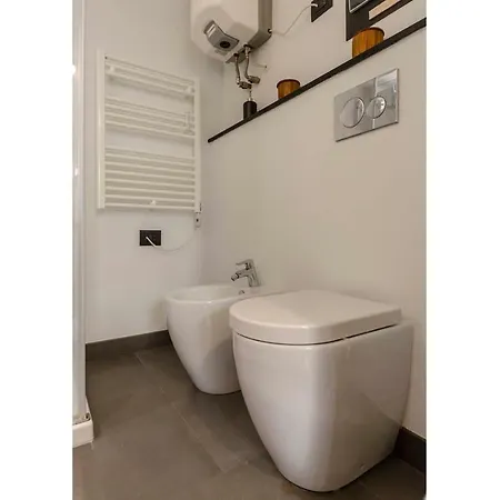 Hintown Casa Garba Vicino Via Garibaldi Genoa