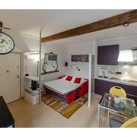 Hintown Casa Garba Vicino Via Garibaldi Apartment